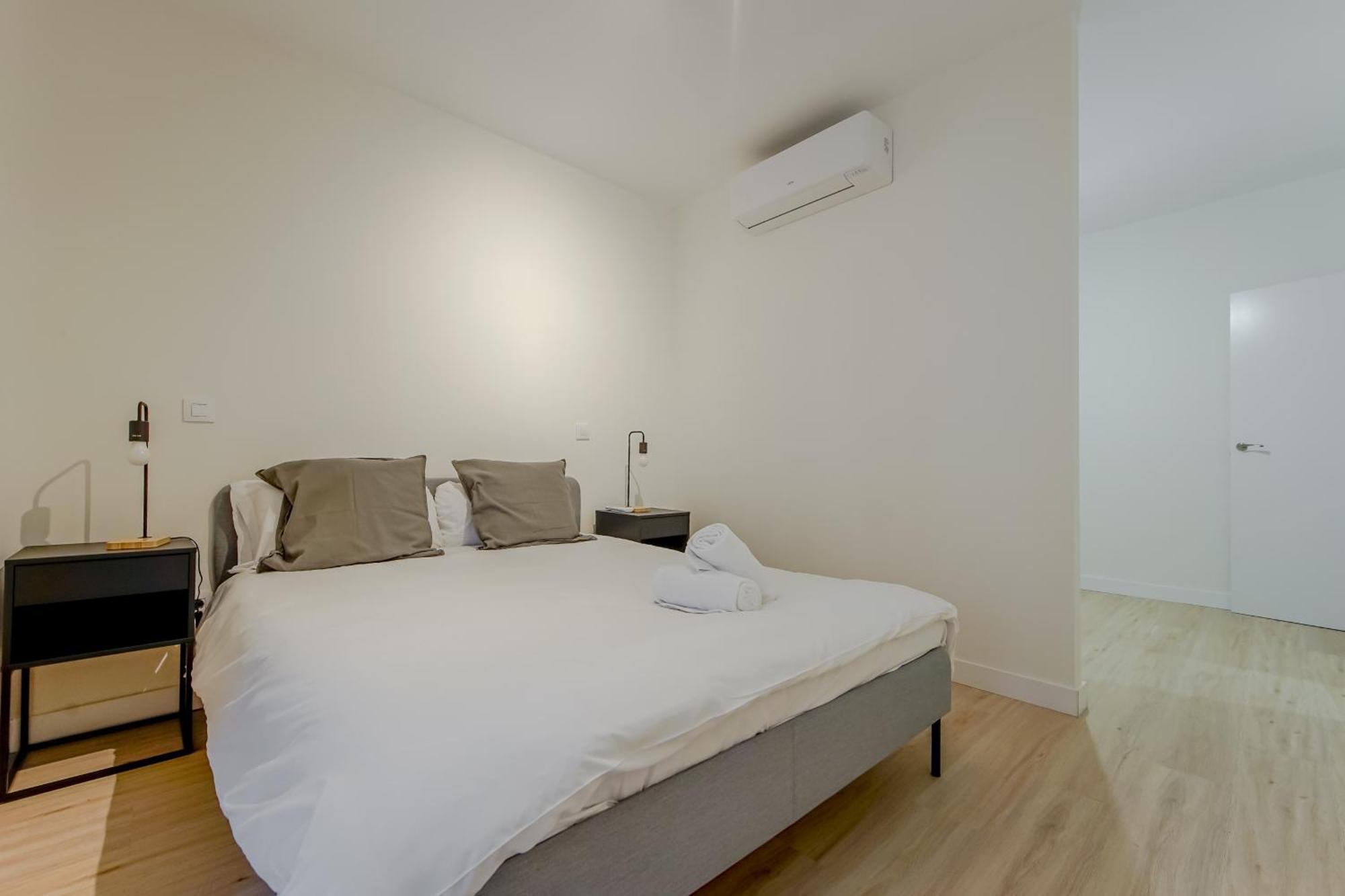 Modern Apt Para 6Pax En La Plaza De Tirso-Centro E1 Madri Exterior foto