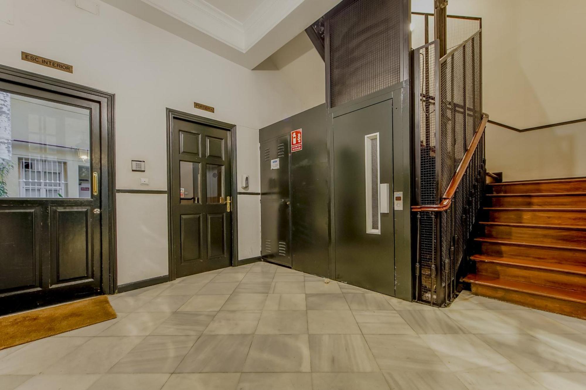Modern Apt Para 6Pax En La Plaza De Tirso-Centro E1 Madri Exterior foto