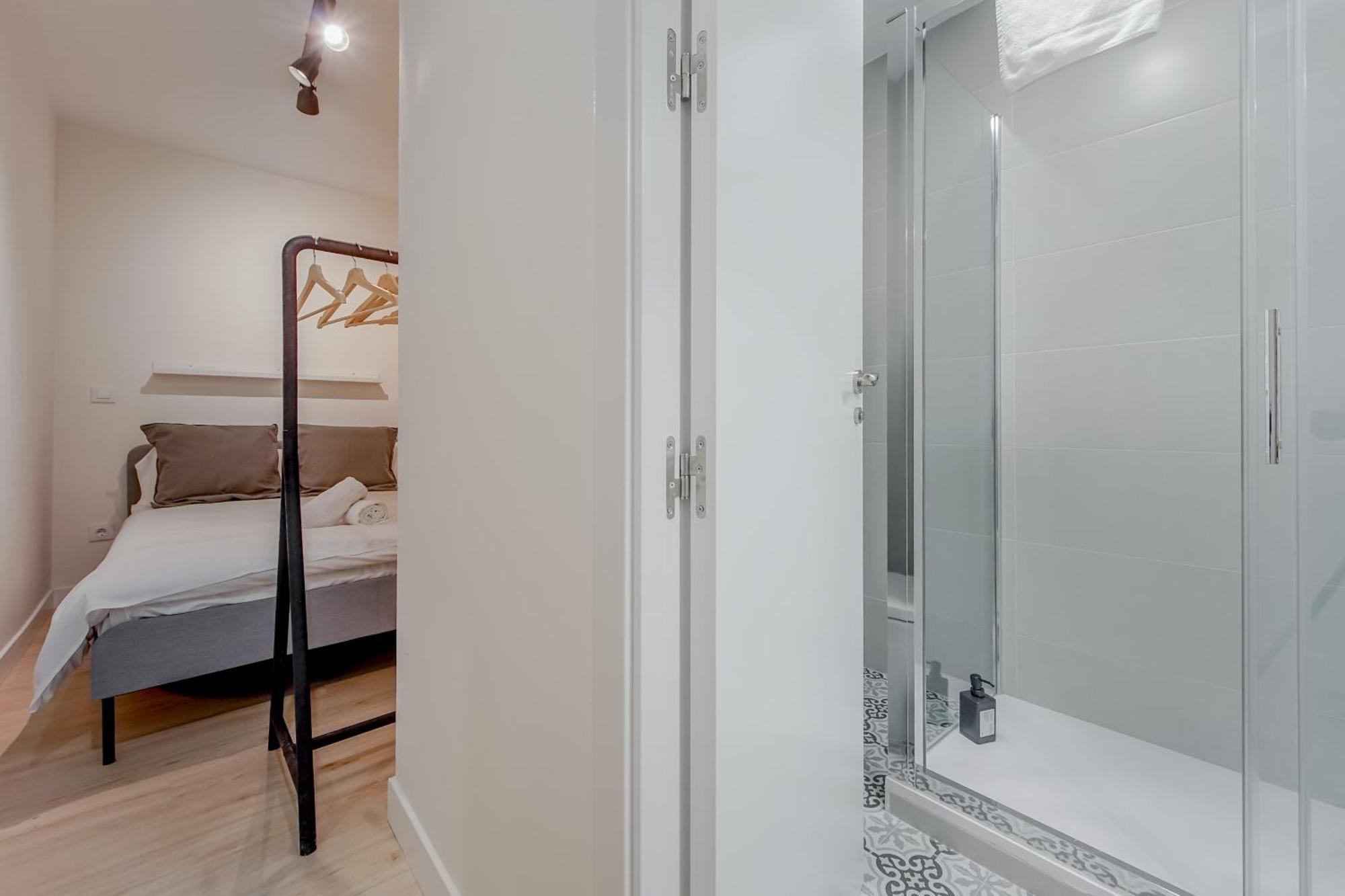 Modern Apt Para 6Pax En La Plaza De Tirso-Centro E1 Madri Exterior foto